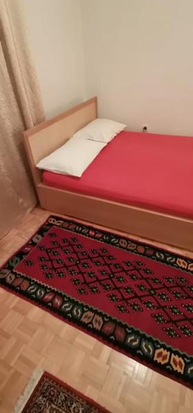 Azra apartments Old town